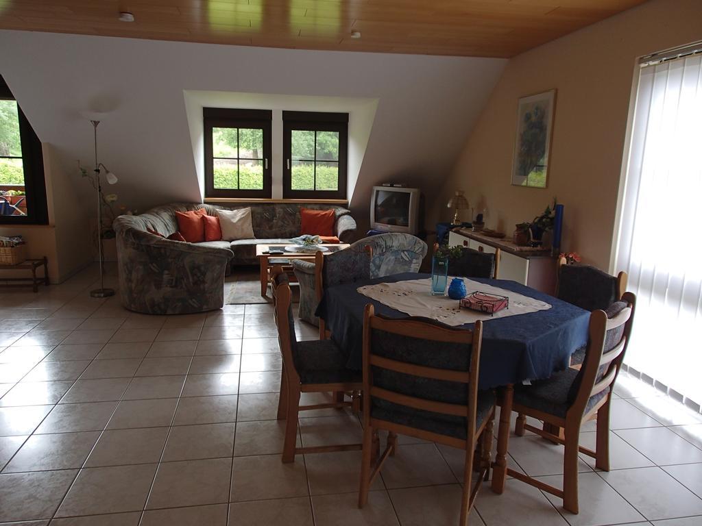 Ferienwohnung Meisenthal Naehe Nuerburgring Келберг Номер фото